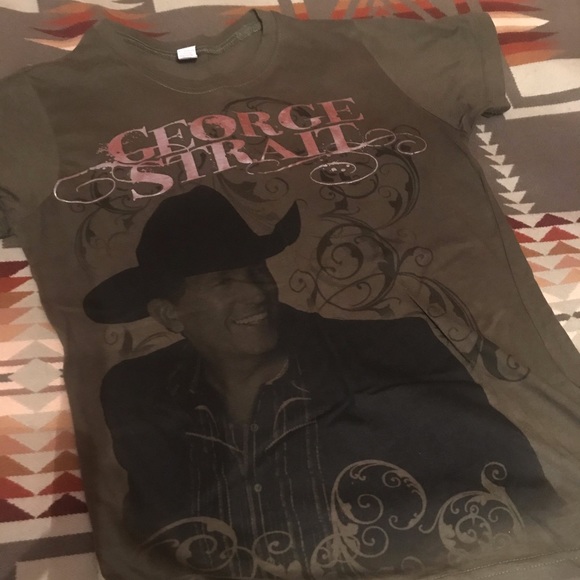 Tops - 2006 George Strait tour t shirt, never worn